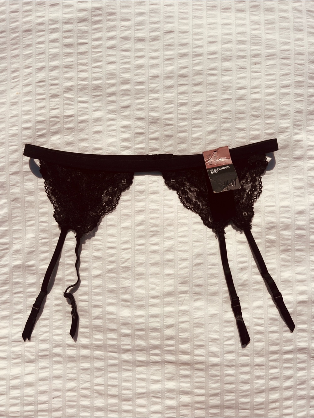 NWT H&M Black Lace Suspender Belt, M